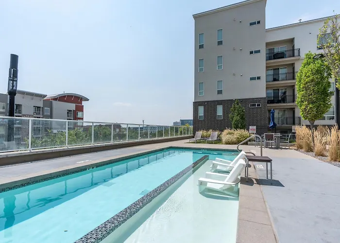 Large Luxury 2Bd 2Ba With Office Nook -Prkg Gym Pool